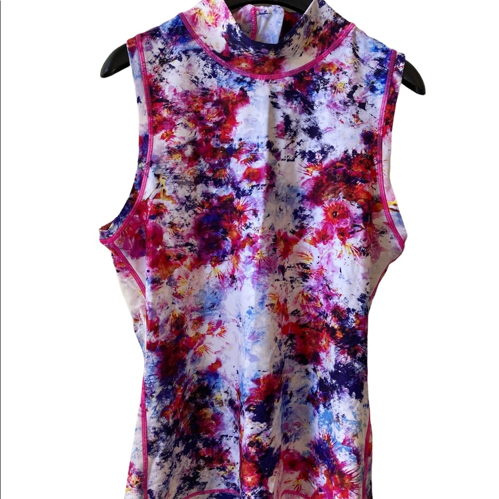 🚨last chance🚨 Athleta mock neck sleeveless rash guard (“Hypersonic”?)